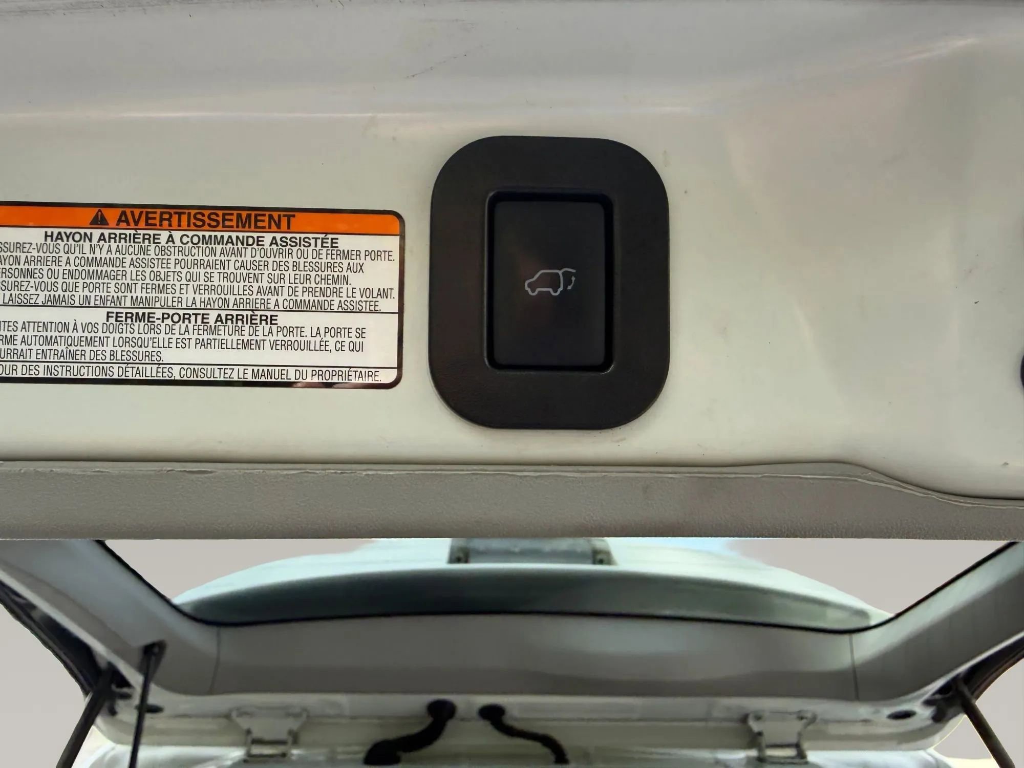 Used 2018 Toyota Sienna Limited Premium image 9