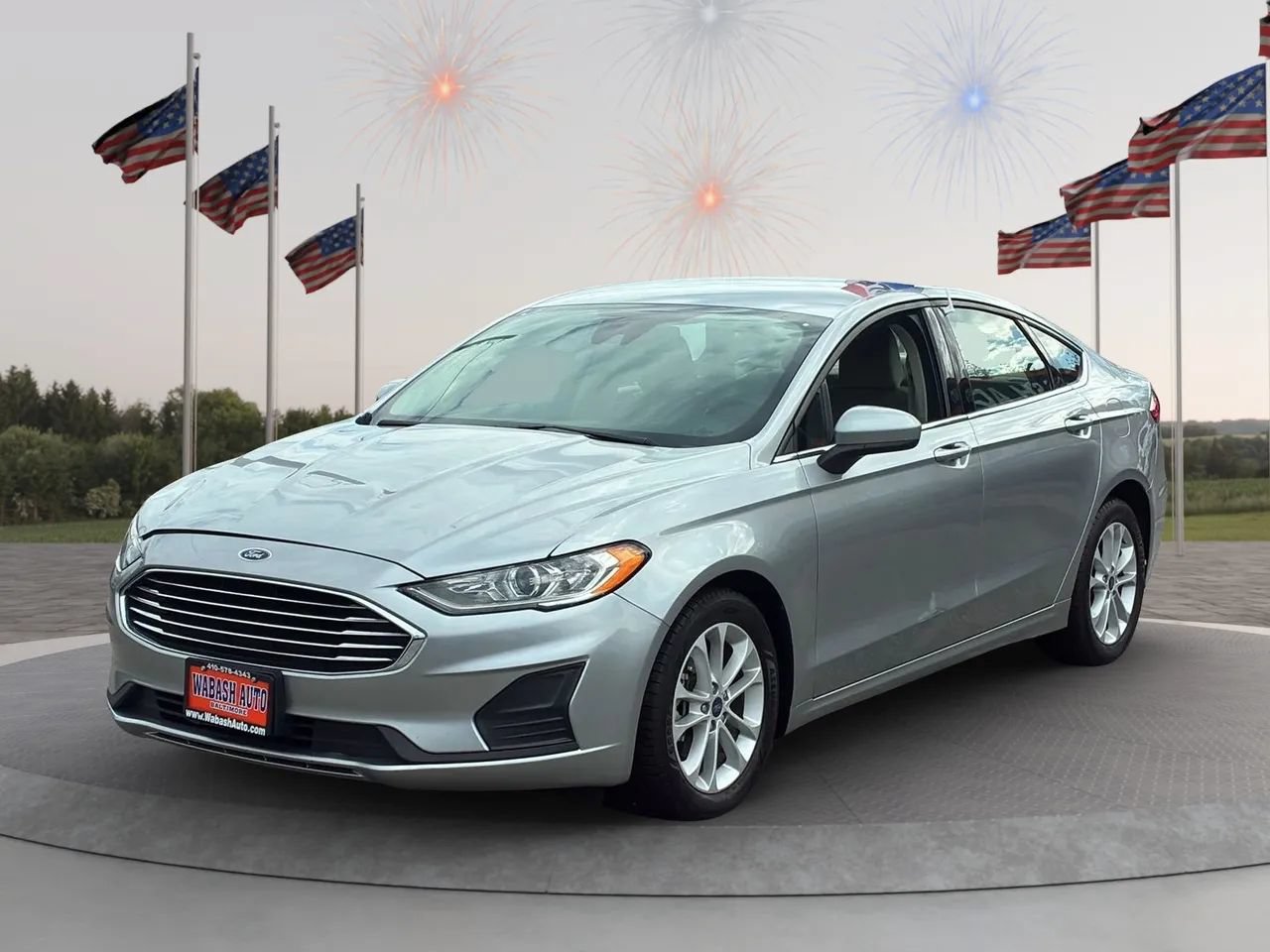 Used 2020 Ford Fusion SE FWD image 2
