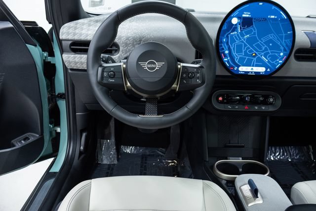 Used 2025 MINI Cooper S FWD image 2