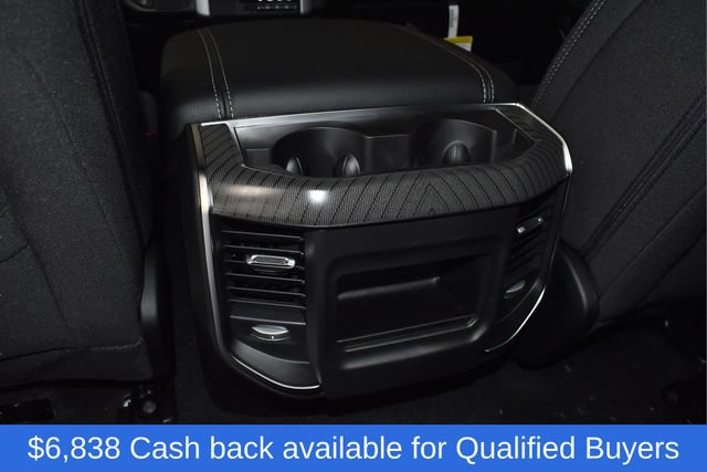 New 2026 RAM 1500 Express AWD/4WD image 18