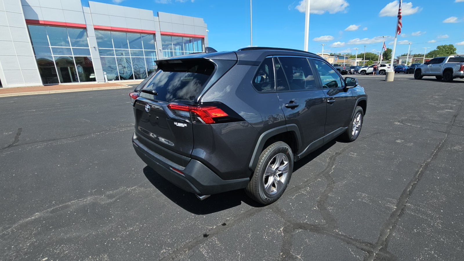 Certified 2025 Toyota RAV4 XLE AWD/4WD image 3