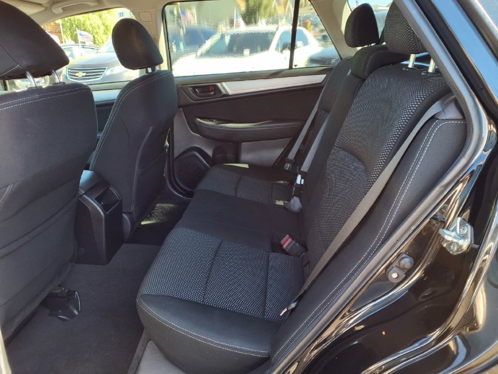 Used 2019 Subaru Outback 2.5i AWD/4WD image 21