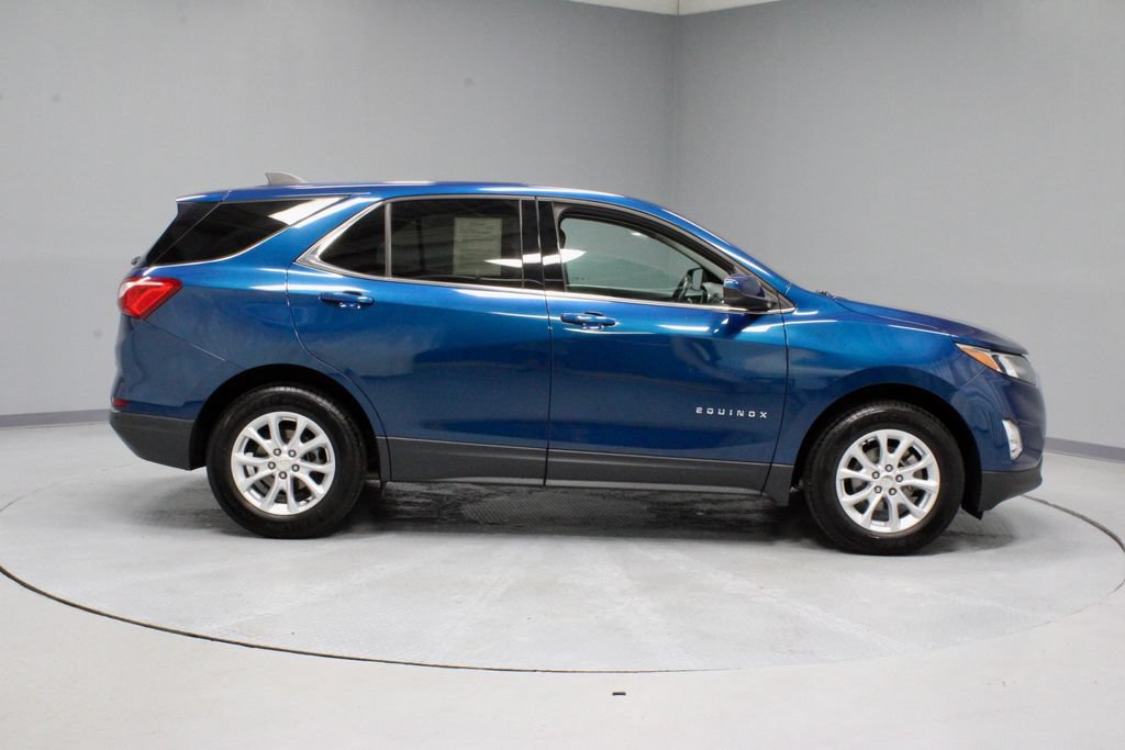 Used 2020 Chevrolet Equinox LT w/ Driver Convenience Package FWD image 12
