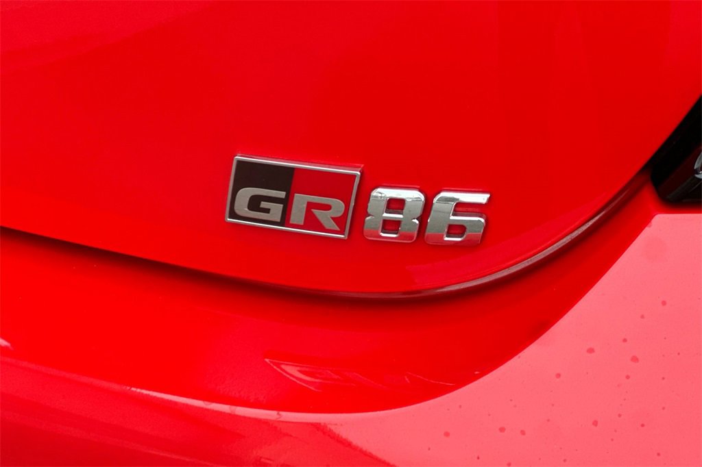 Used 2022 Toyota GR86 Premium image 25