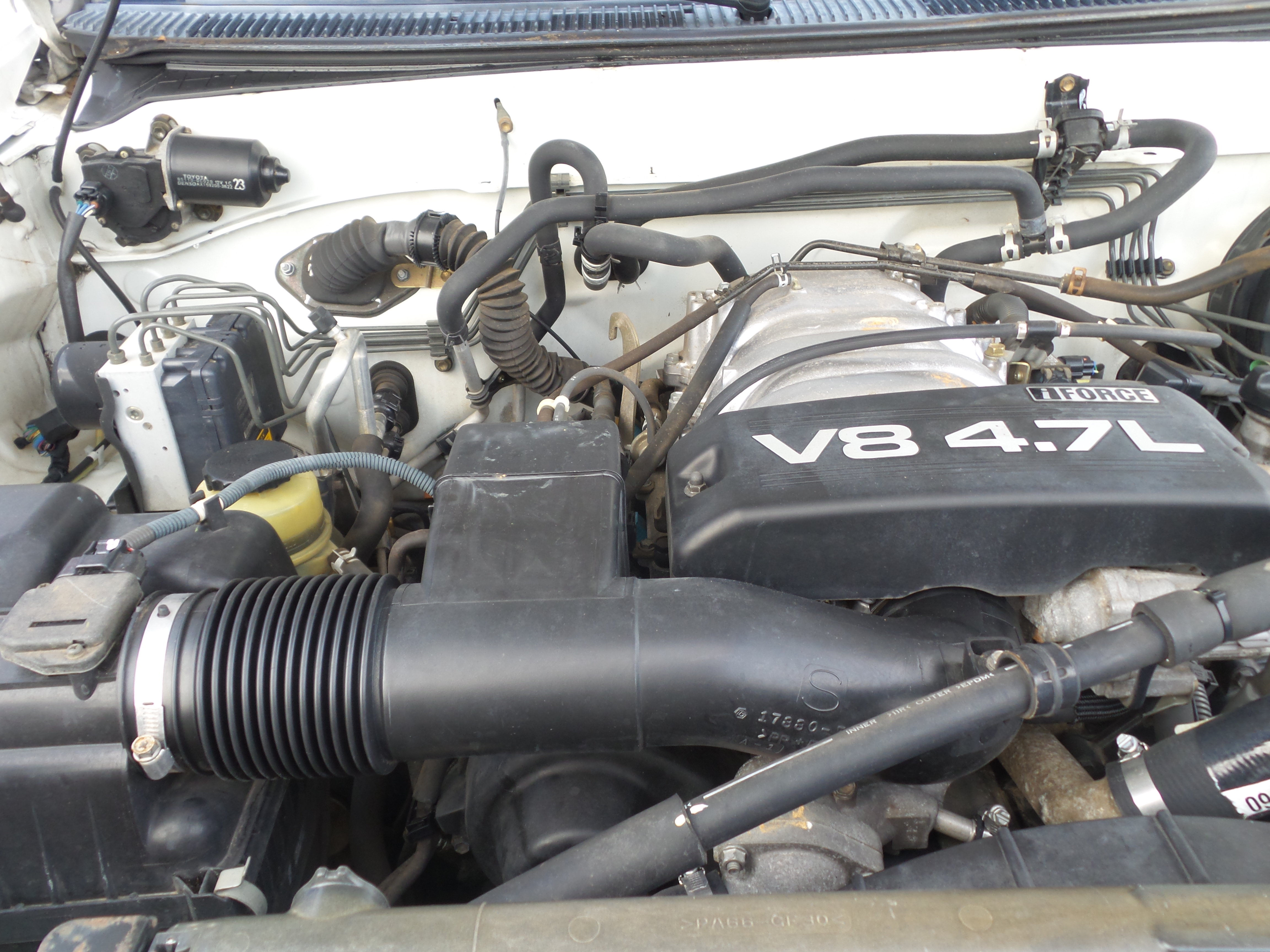 Used 2001 Toyota Sequoia SR5 AWD/4WD image 31