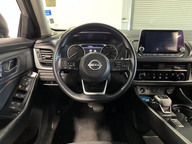 Used 2024 Nissan Rogue S AWD/4WD image 21