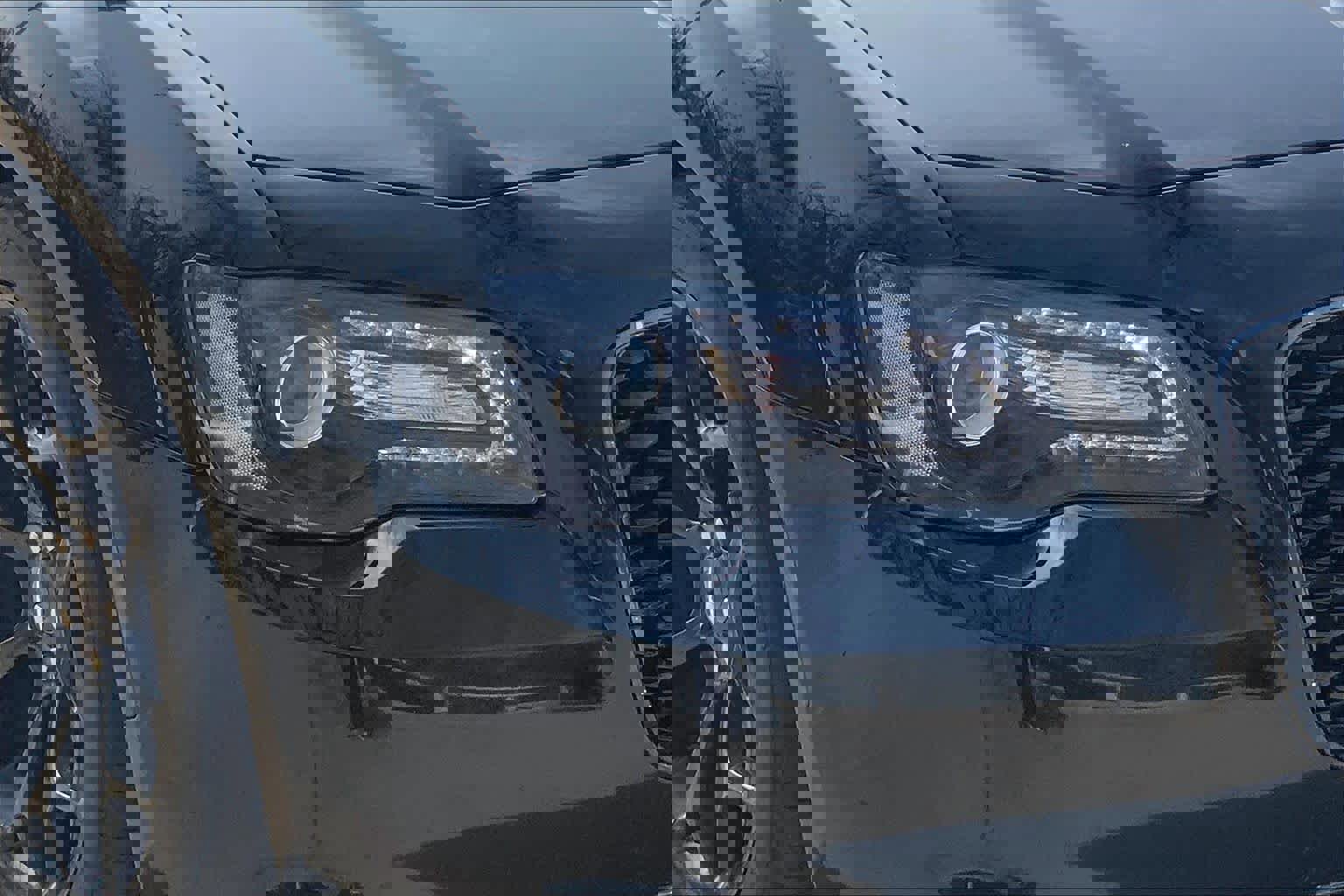 Used 2020 Chrysler 300 S image 26