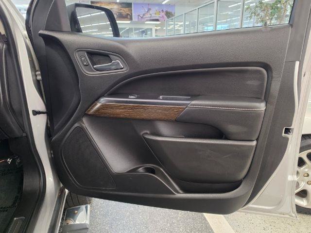 Used 2017 GMC Canyon Denali RWD image 30