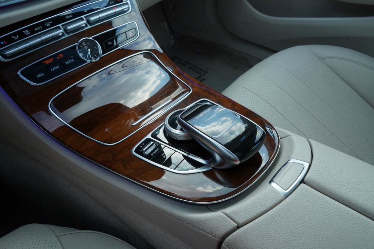 Used 2019 Mercedes-Benz E 450 4MATIC Wagon w/ Premium Package image 38