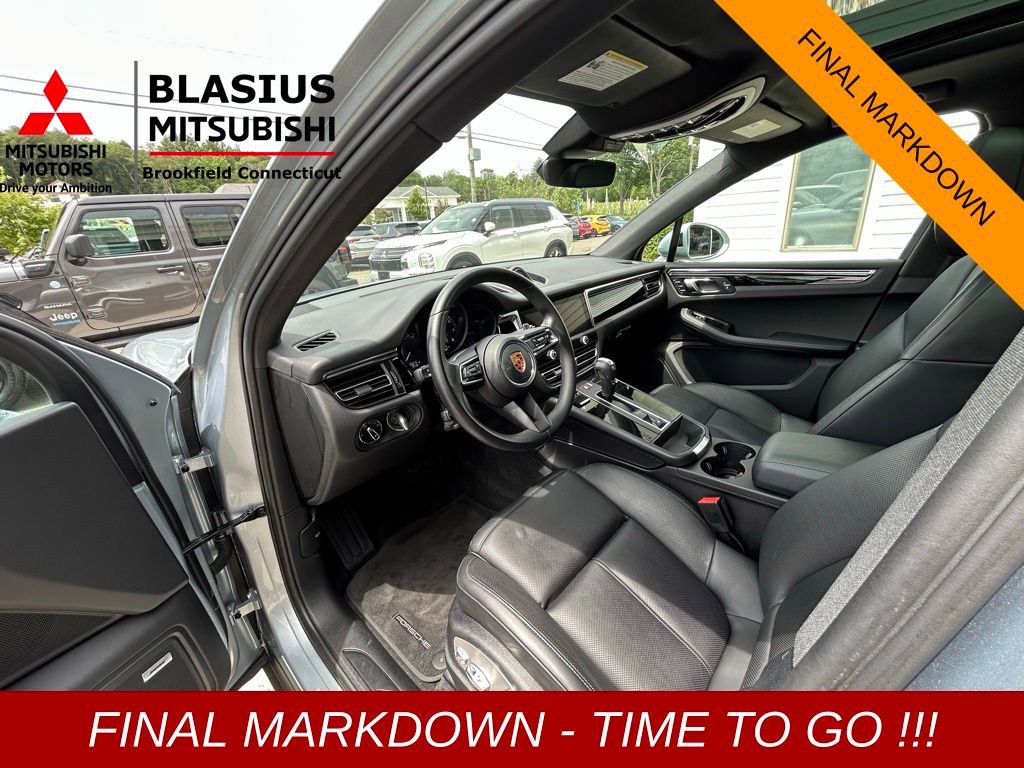 Used 2022 Porsche Macan image 17