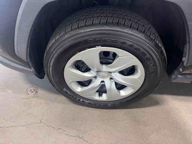 Used 2021 Toyota RAV4 LE w/ Carpet Mat Package (TMS) image 30