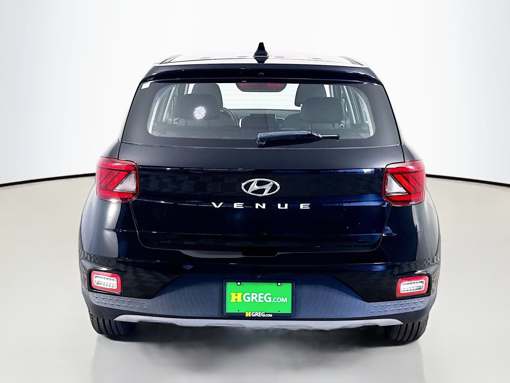 Used 2022 Hyundai Venue SE image 8
