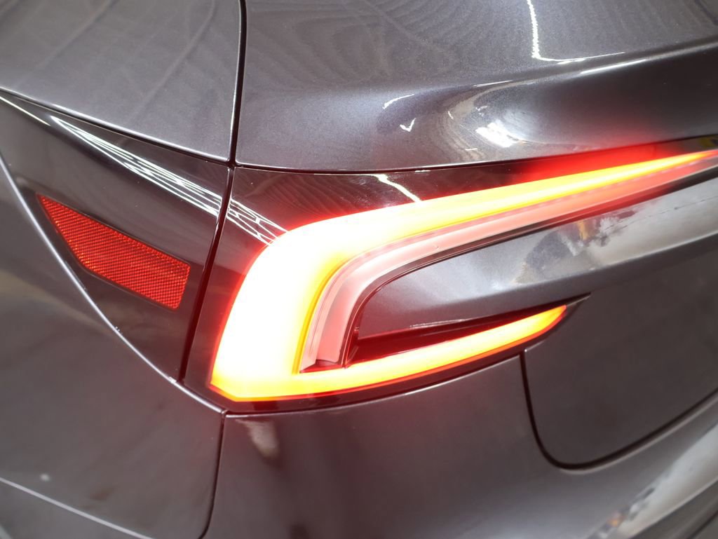 Used 2024 Tesla Model 3 Long Range image 26