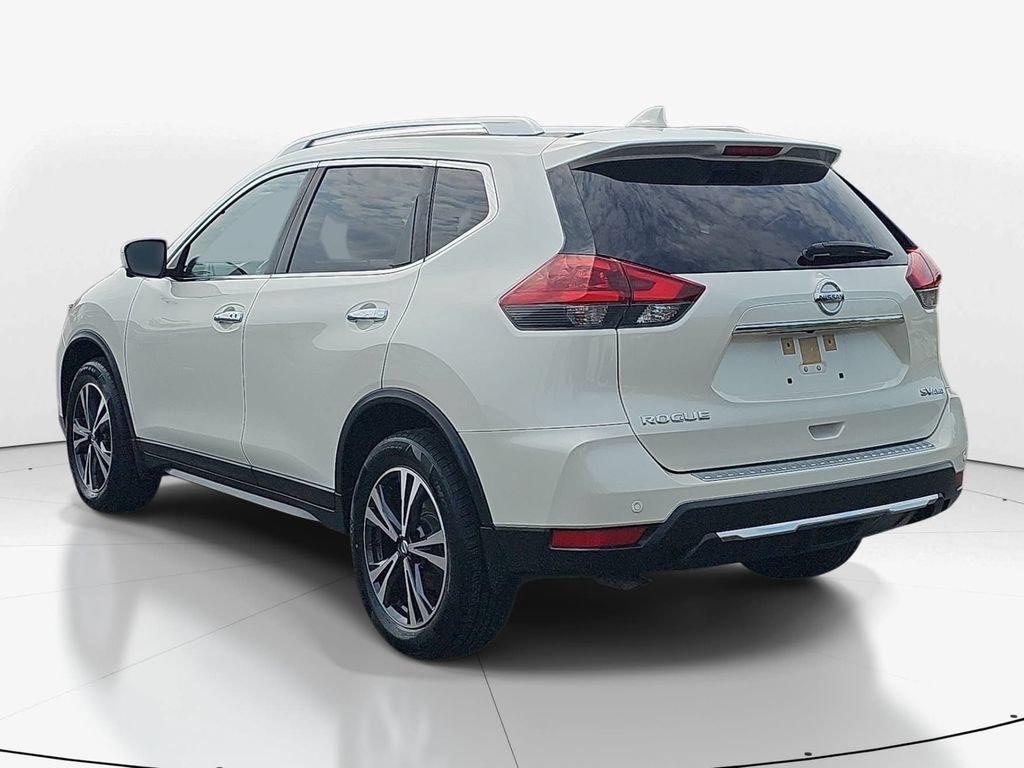 Used 2020 Nissan Rogue SV w/ Premium Package AWD/4WD image 8