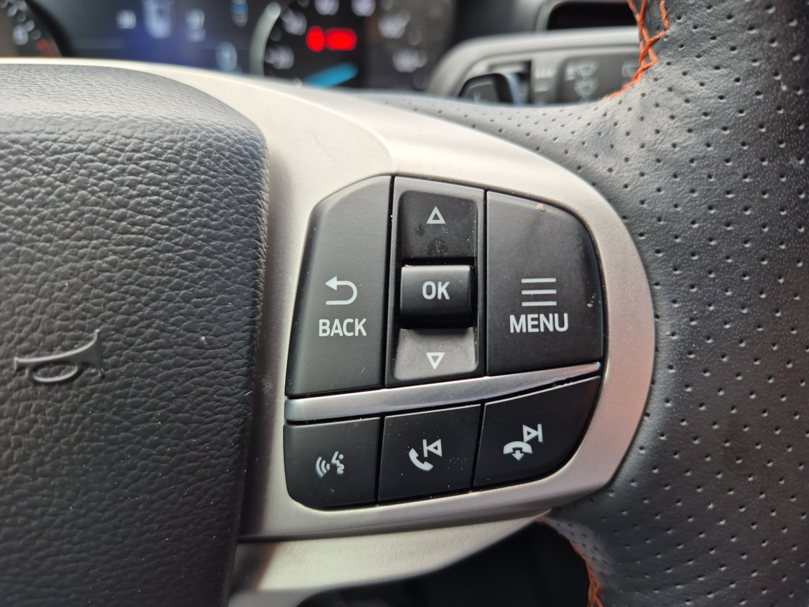 Used 2023 Ford Explorer Timberline w/ Timberline Technology Package AWD/4WD image 15