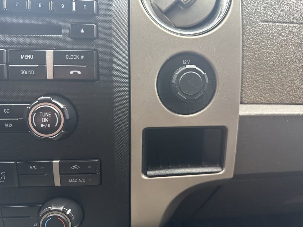 Used 2010 Ford F150 XLT image 24