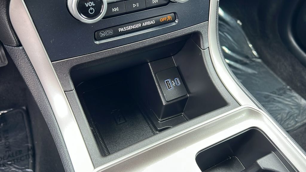 Certified 2023 Ford Edge SEL w/ Convenience Package AWD/4WD image 18