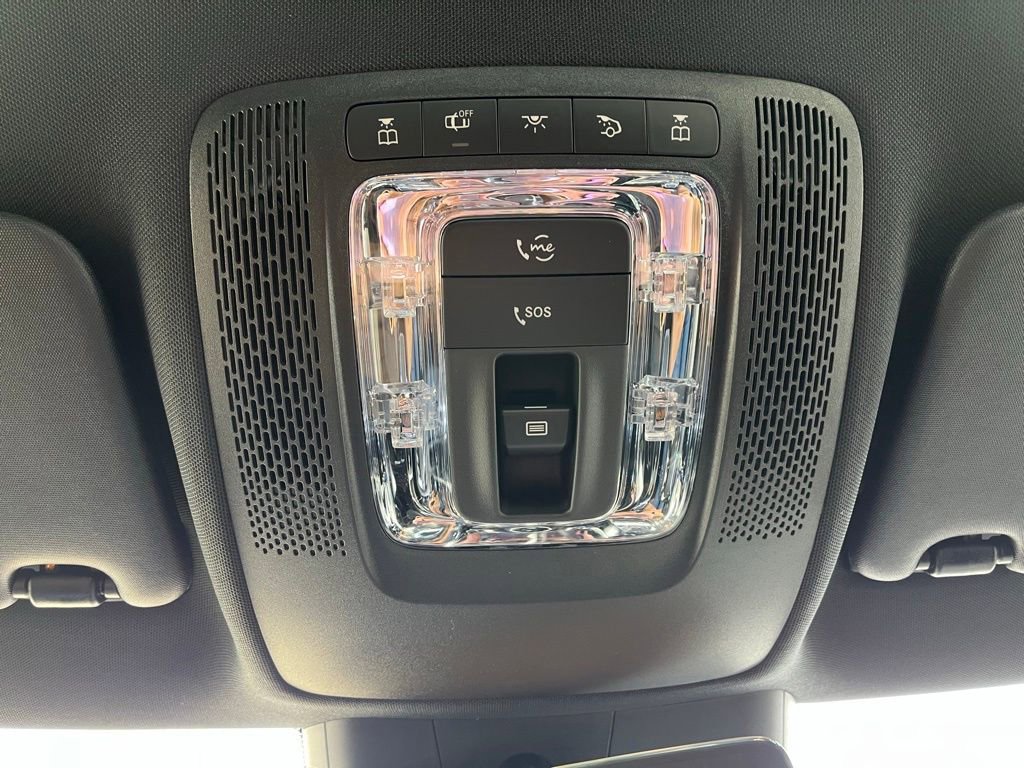 New 2025 Mercedes-Benz CLA 35 AMG 4MATIC image 27