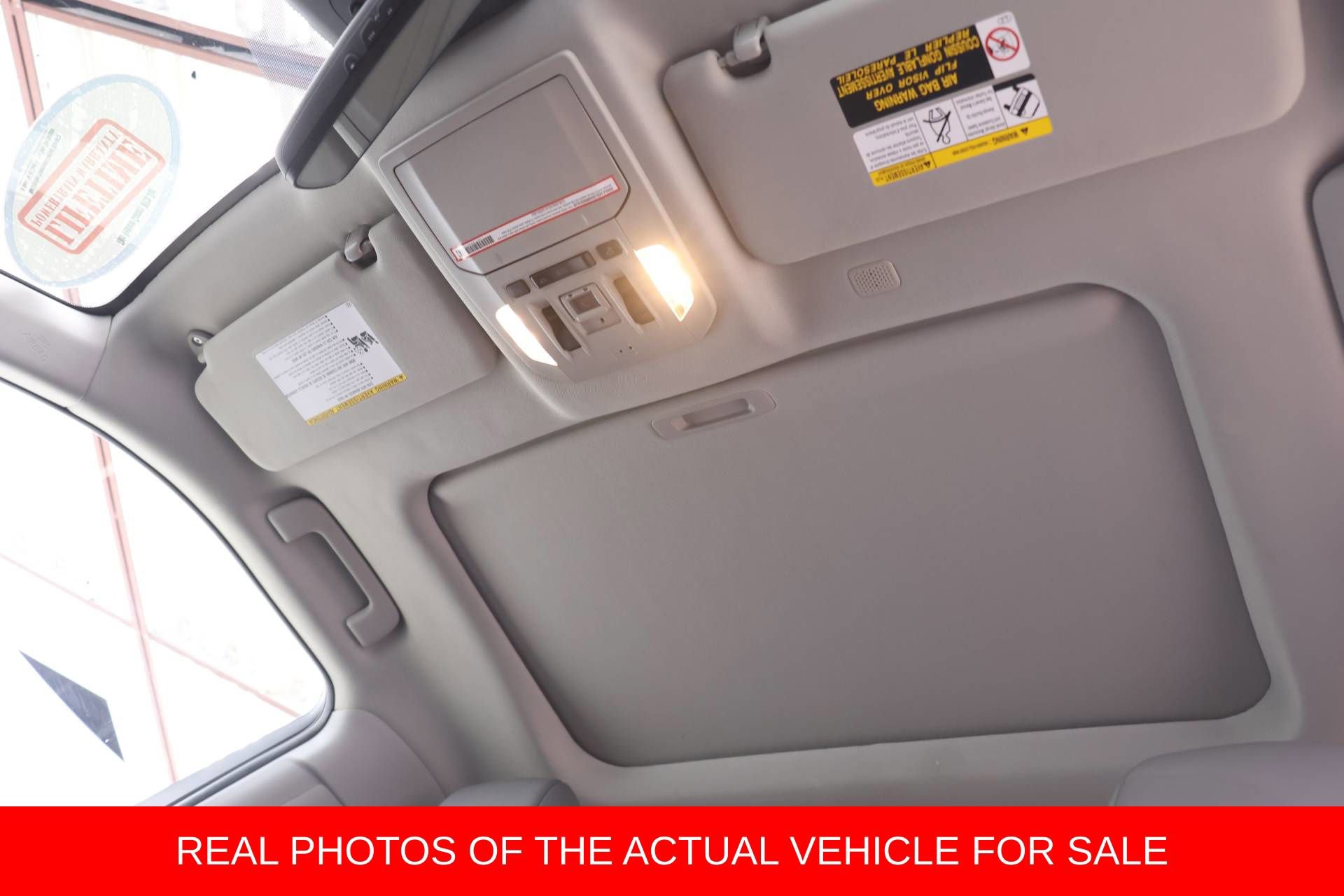 Used 2022 Toyota Highlander XLE image 15