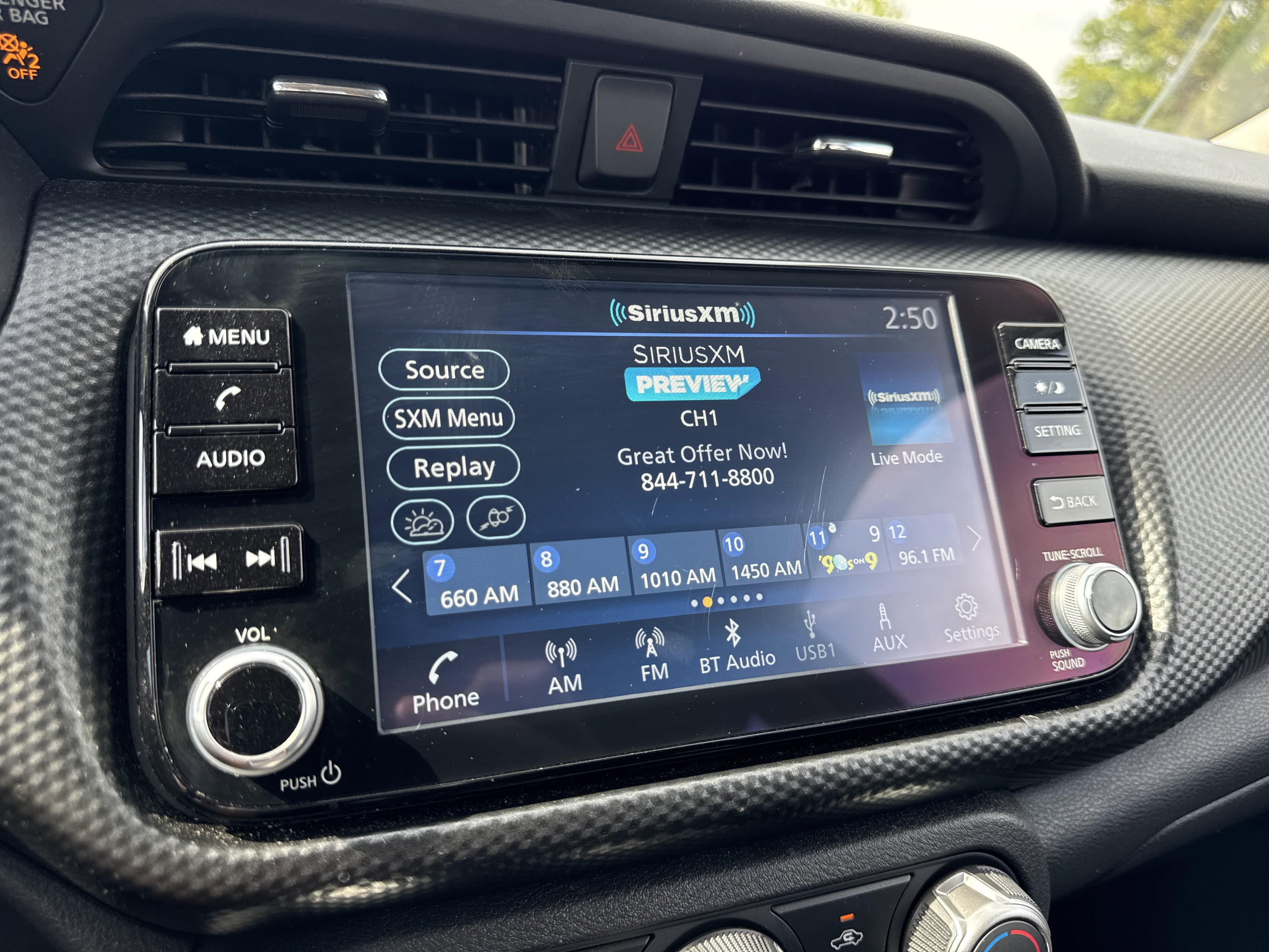 Certified 2023 Nissan Kicks SV image 18