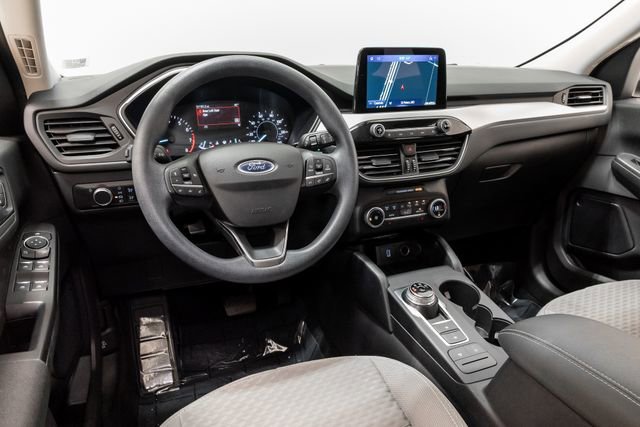 Used 2020 Ford Escape SE image 7