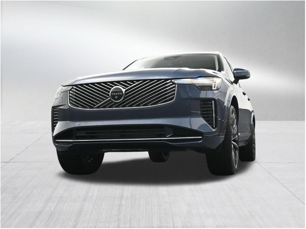 New 2026 Volvo XC90 T8 Plus AWD/4WD image 28