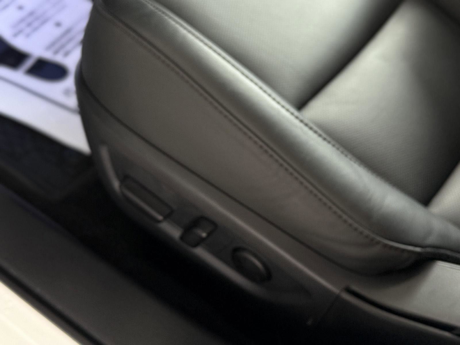 Certified 2025 MAZDA CX-30 2.5 Turbo w/ Premium Package image 15