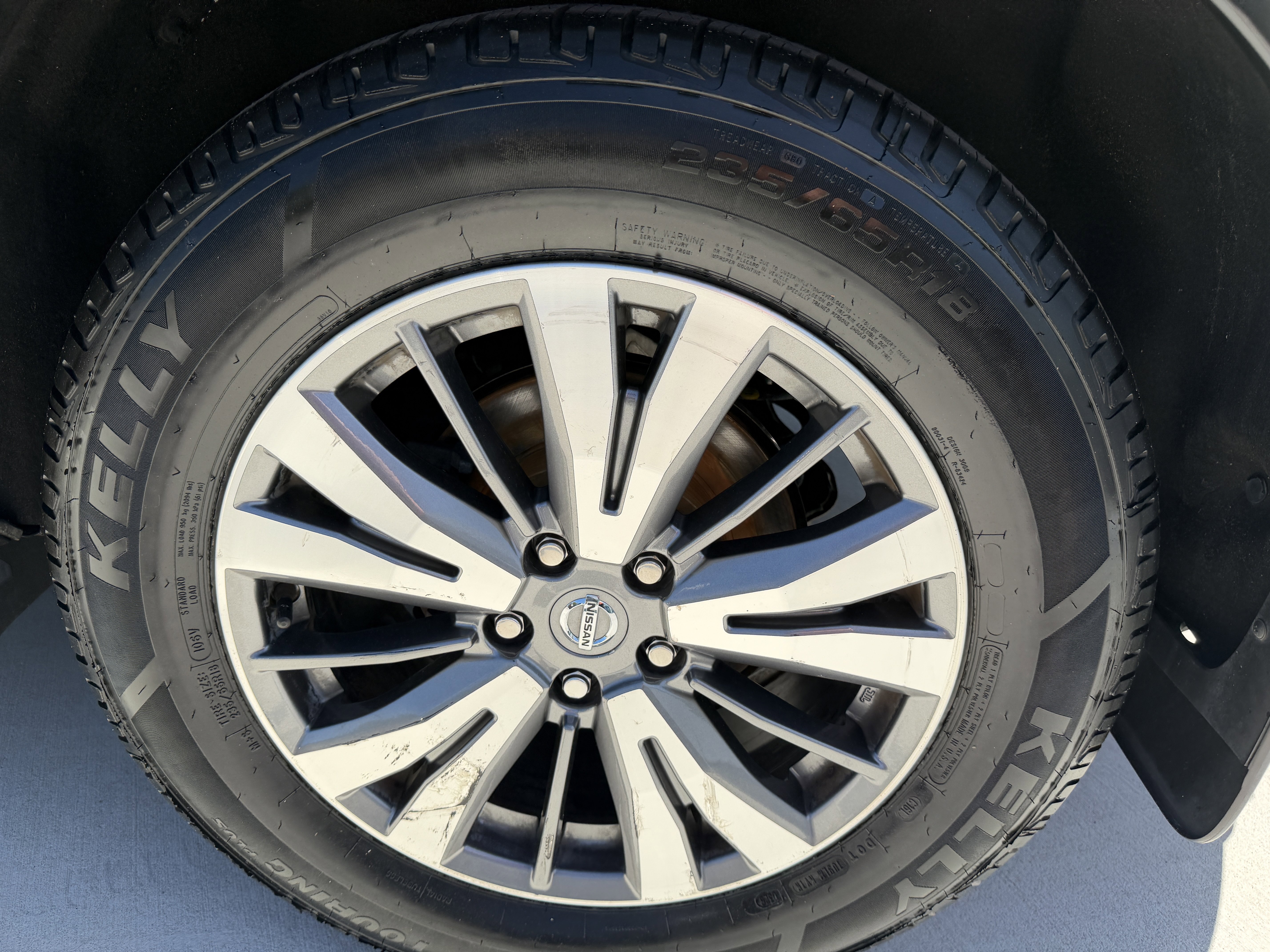 Used 2020 Nissan Pathfinder S AWD/4WD image 30