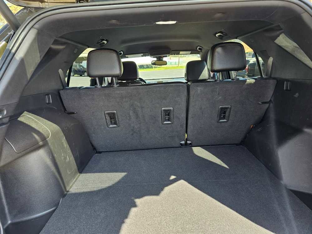 Used 2024 Chevrolet Equinox Premier AWD/4WD image 33