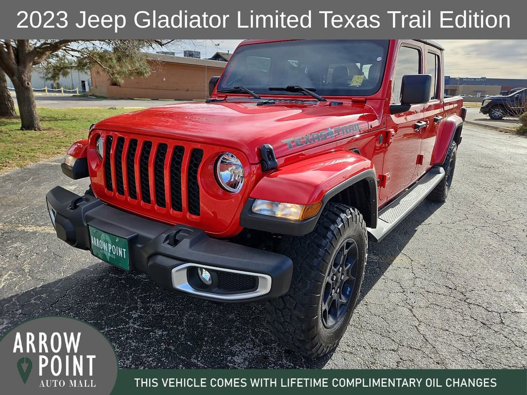 Used 2023 Jeep Gladiator Sport image 4