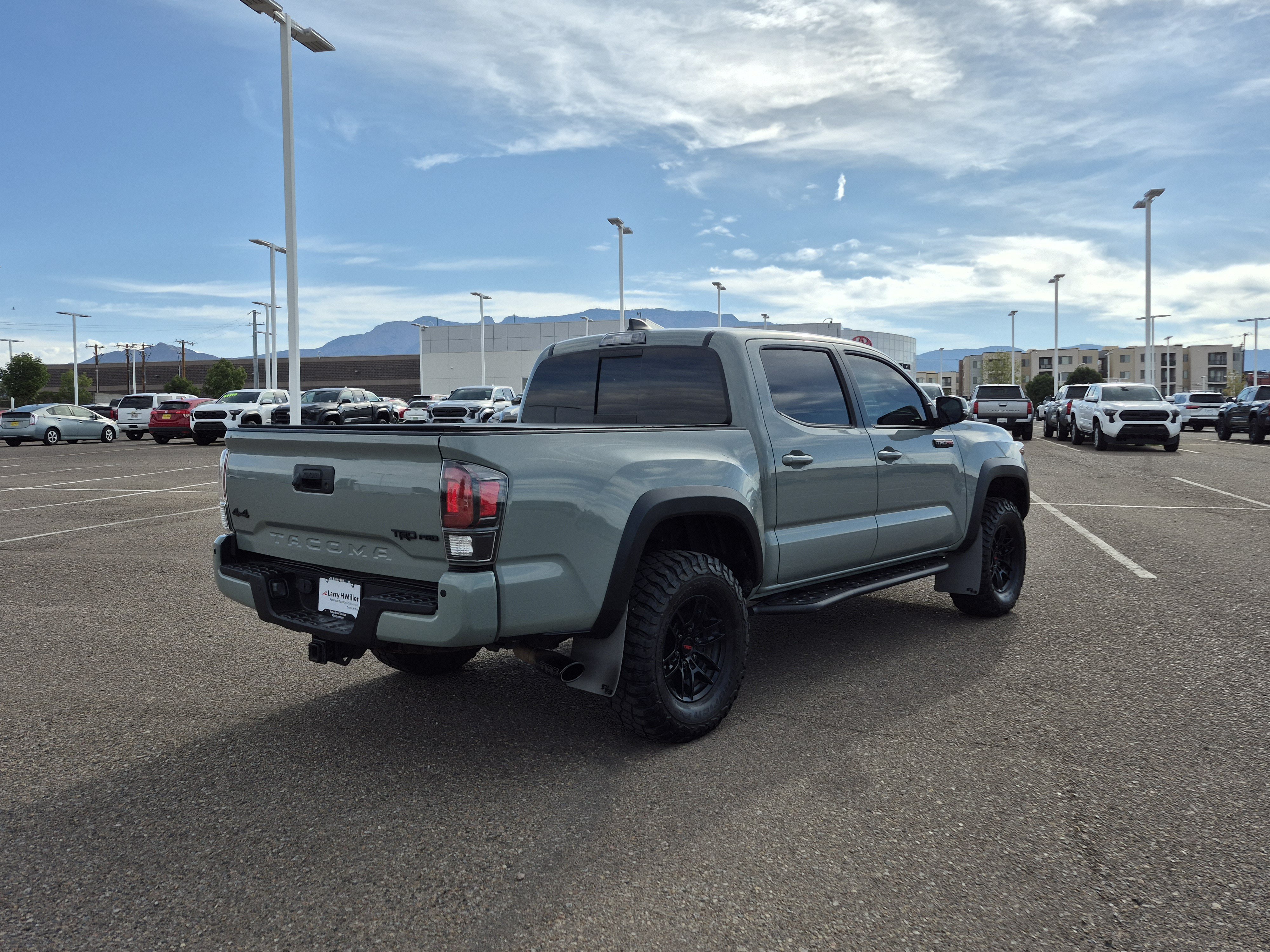 Certified 2021 Toyota Tacoma TRD Pro AWD/4WD image 5