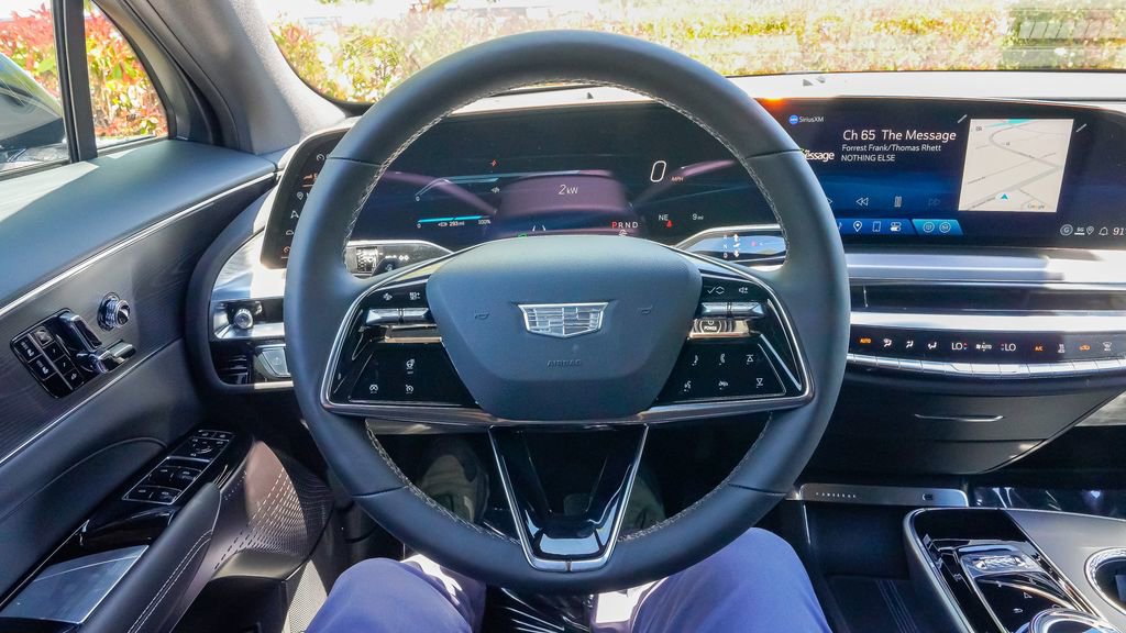 Used 2025 Cadillac Lyriq Luxury image 68