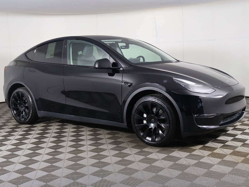 Used 2023 Tesla Model Y Long Range AWD/4WD image 48