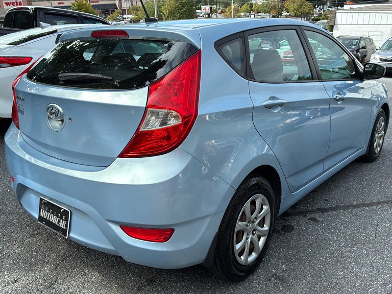 Used 2013 Hyundai Accent GS image 4