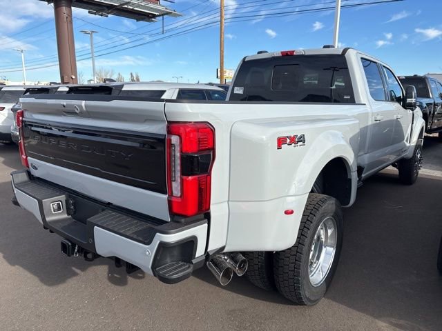 New 2026 Ford F450 Platinum w/ FX4 Off-Road Package image 4
