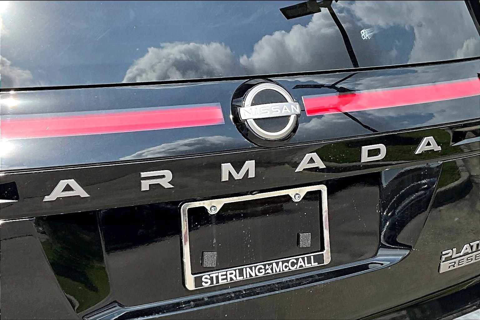 New 2025 Nissan Armada Platinum Reserve image 8