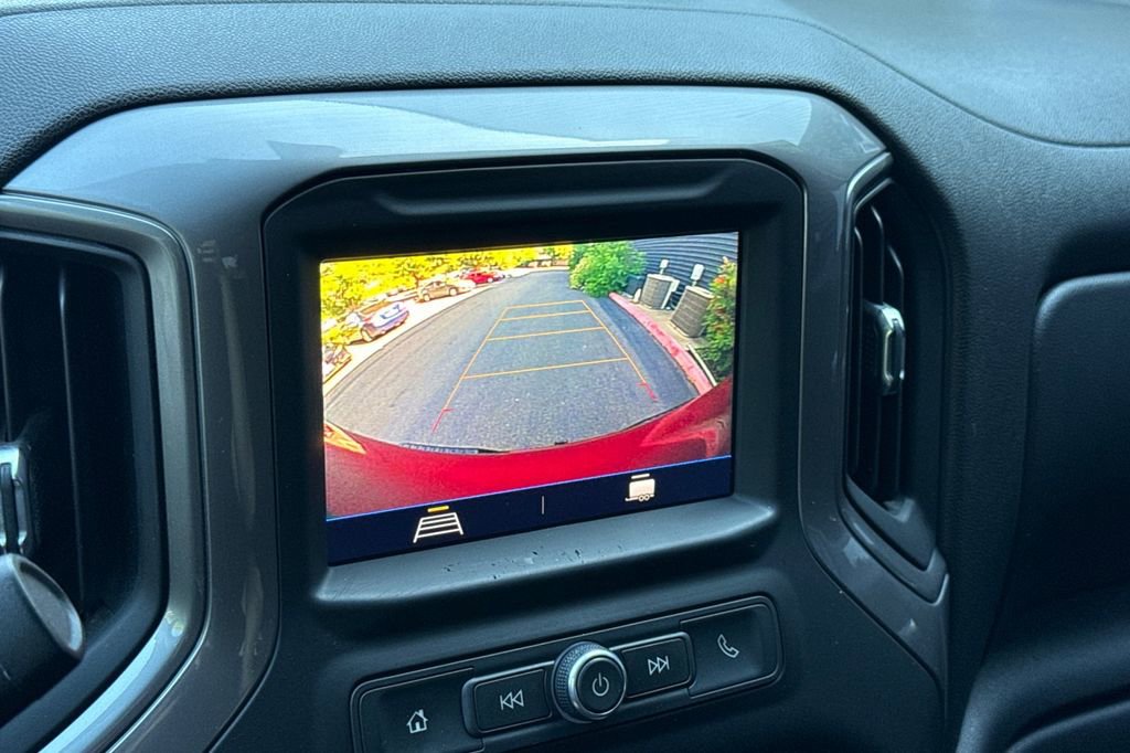 Used 2021 Chevrolet Silverado 1500 Custom RWD image 18