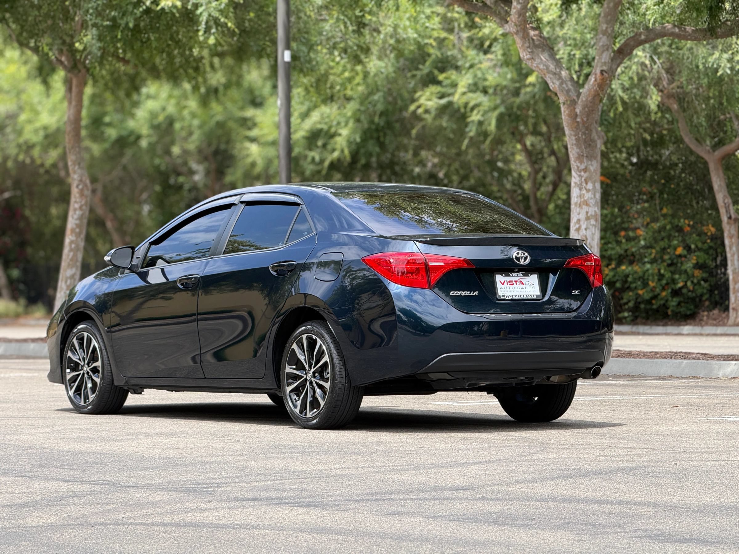 Used 2019 Toyota Corolla SE w/ Carpet Mat Package (TMS) FWD image 5