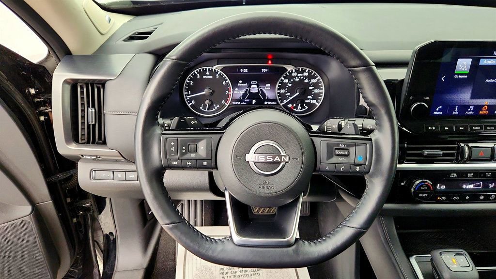 Used 2023 Nissan Pathfinder SL w/ SL Premium Package AWD/4WD image 14