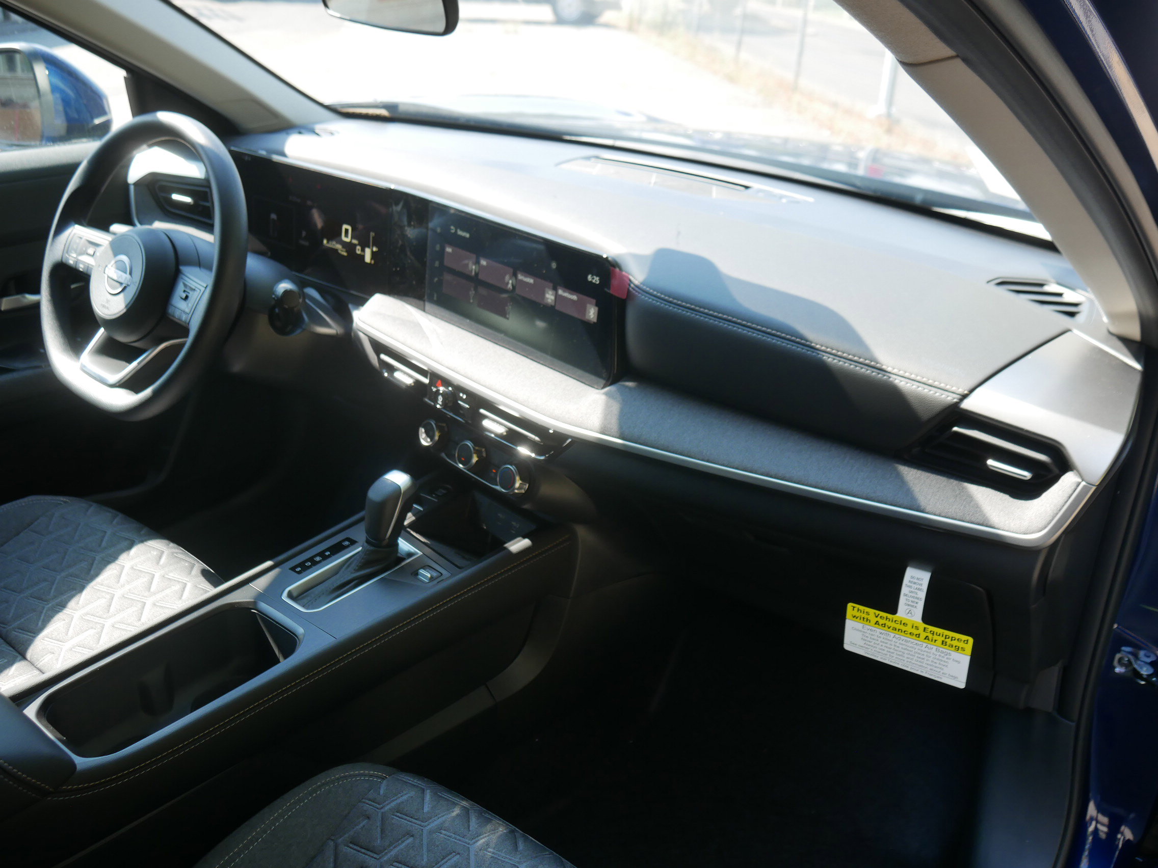 New 2025 Nissan Kicks SV w/ SV Premium Package image 22