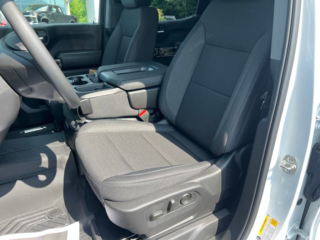 New 2025 Chevrolet Silverado 1500 Custom Trail Boss w/ Realtree Special Edition image 12