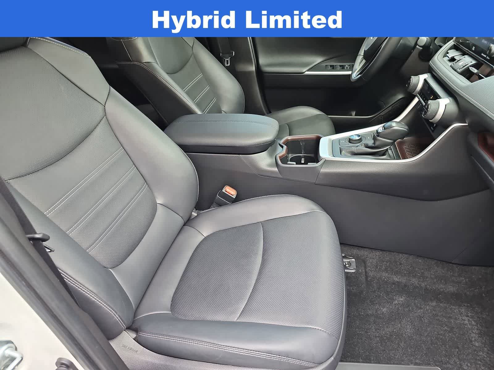 Used 2022 Toyota RAV4 Limited w/ Limited Grade Weather Package image 18