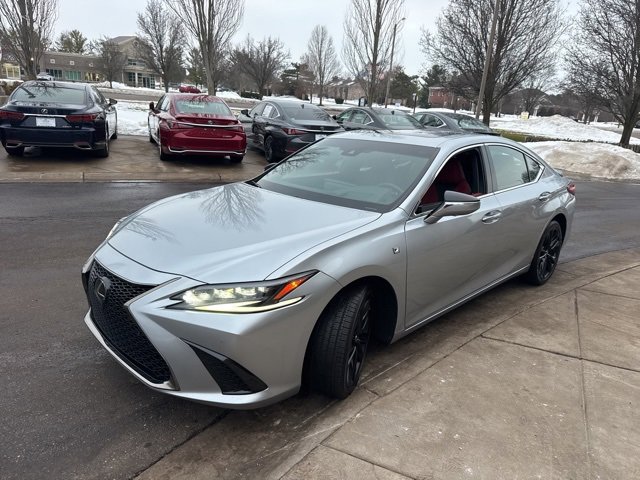 Used 2023 Lexus ES 350 F Sport w/ Accessory Package (Z2) image 7