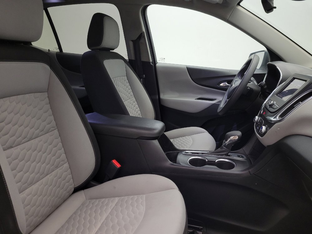Used 2020 Chevrolet Equinox LS w/ LS Convenience Package AWD/4WD image 21