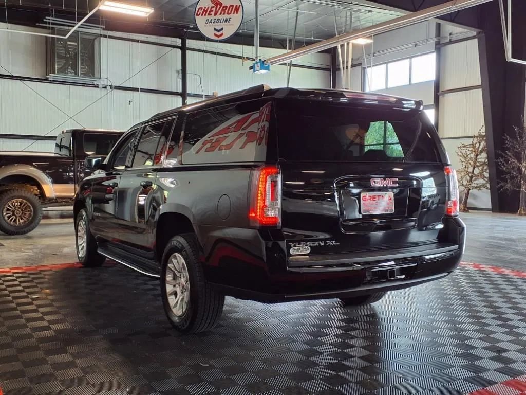 Used 2019 GMC Yukon XL SLT w/ Open Road Package image 4