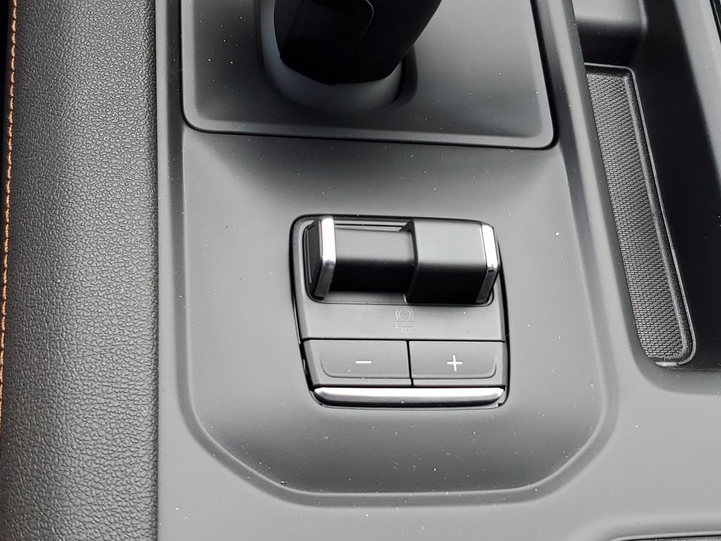 New 2026 GMC Sierra 1500 AT4 w/ AT4 Premium Package AWD/4WD image 29