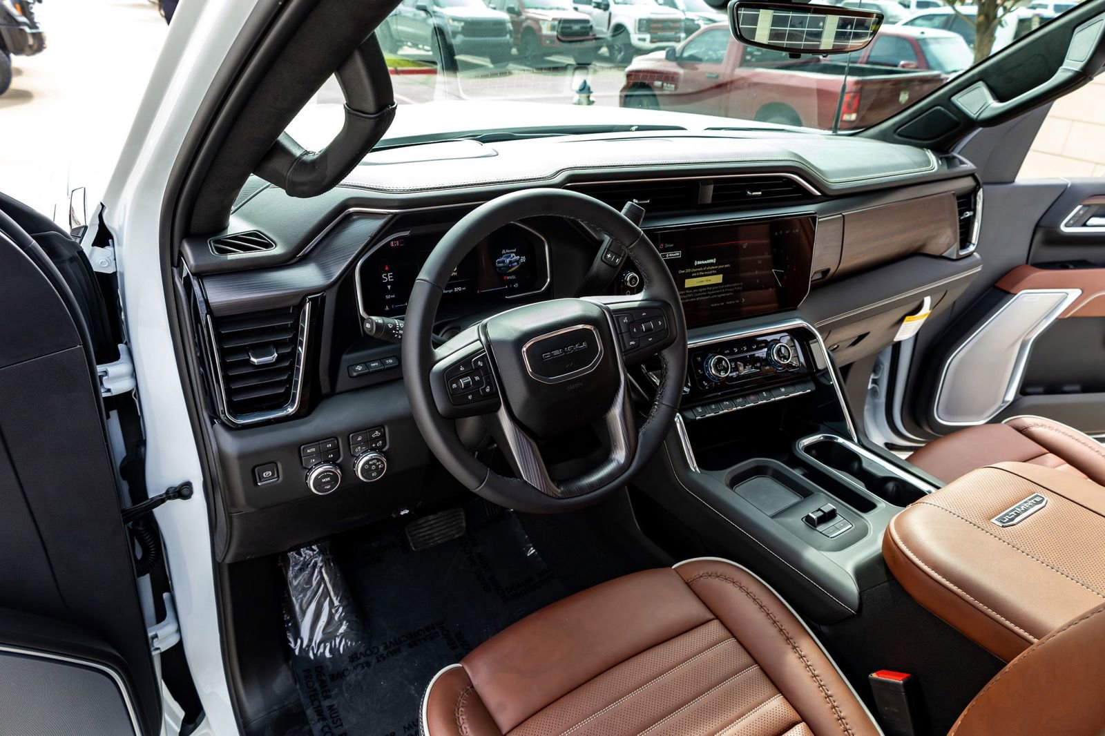 Used 2026 GMC Sierra 3500 Denali Ultimate image 16