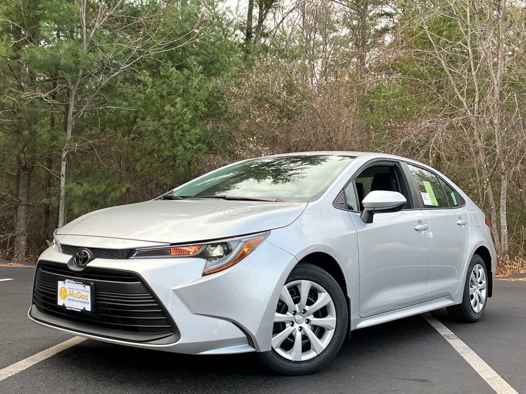New 2026 Toyota Corolla LE image 1