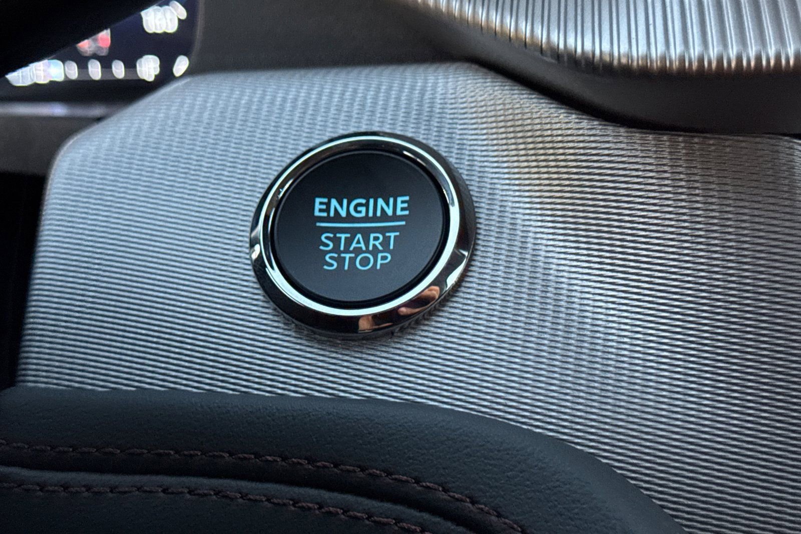 New 2026 Ford Explorer Active w/ Active Comfort Package image 22