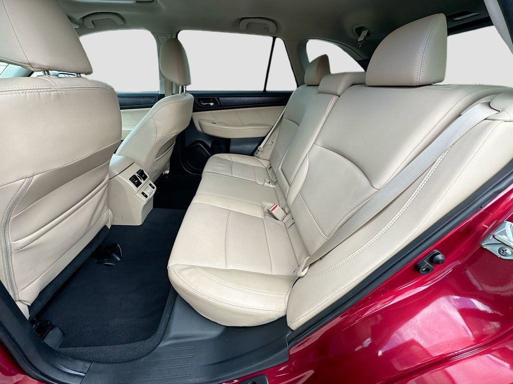Used 2018 Subaru Outback 2.5i Limited image 31